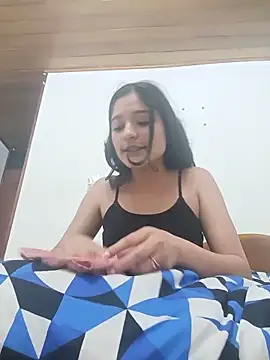 Sweet_Innocence_'s Webcam Show