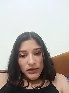 Sweet_Innocence_ Show in webcam