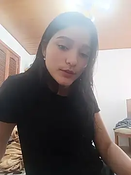 Sweet_Innocence_'s Webcam Show