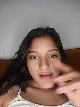 Sweet_Innocence_ Pertunjukan Webcam