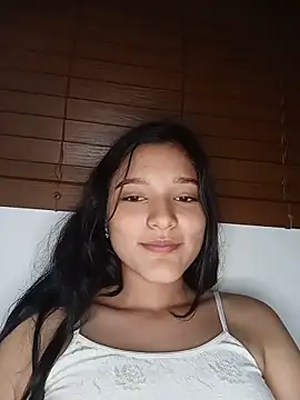 Sweet_Innocence_ Live Chatraum