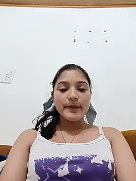 Sweet_Innocence_: вебкам-шоу