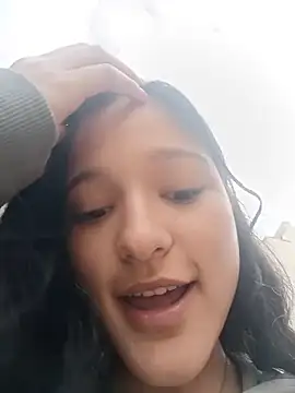 Sweet_Innocence_'s Webcam Show