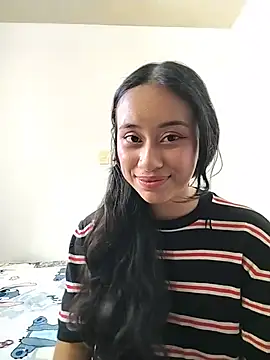 Webkamerová show L0lita_Emi12