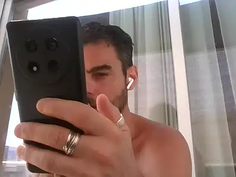 Playeur13 Adlı Modelin Web Kamerası Şovu