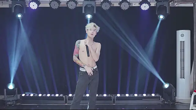 AOA-ACE's Webcam Show