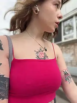 mini_moona – webcam-show