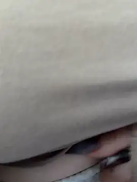 mini_moona's Webcam Show