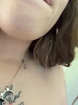 mini_moona Webcam show