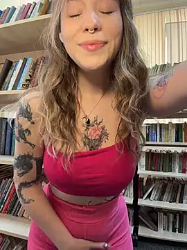 mini_moona – webcam-show