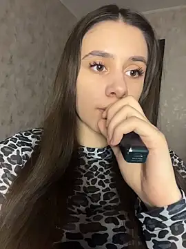 Selena_Mur_のライブXXXチャット