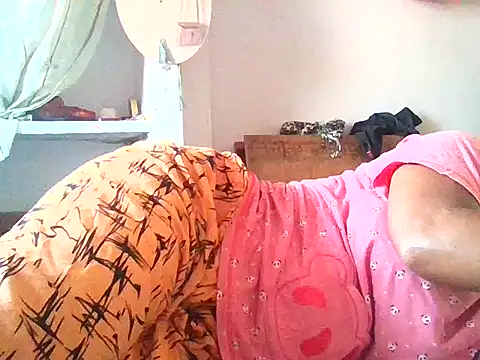 Chatroom XXX en direct de RubinaKhan6