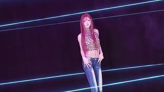 Lris-Girlsのウェ  ブカメラショー
