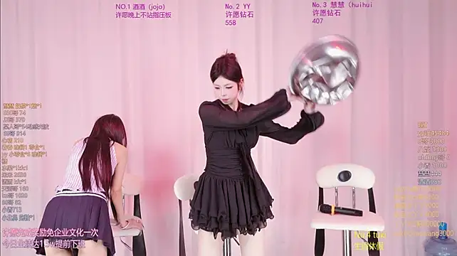 Lris-Girls 网络视讯表演