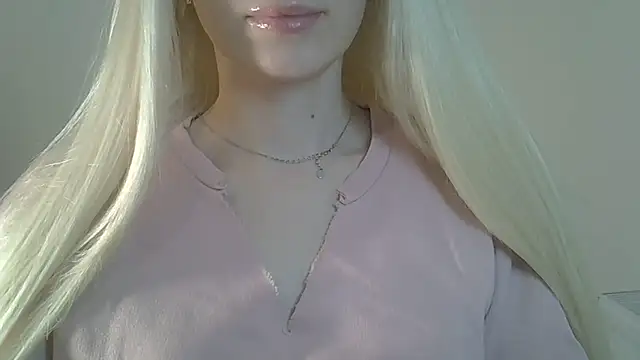 XXX chat uživo modela ViraVrema