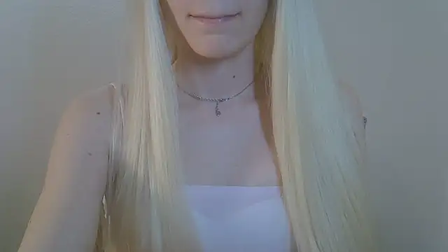 ViraVrema's Live XXX Chat