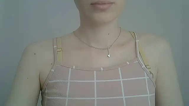 ViraVrema's Live XXX Chat