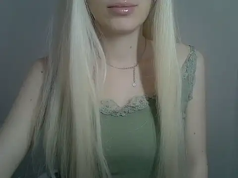 ViraVrema Live XXX-chat