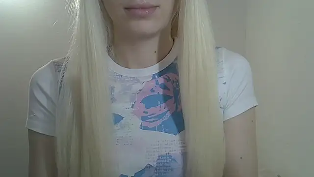 ViraVrema Adlı Modelin Canlı XXX Sohbeti