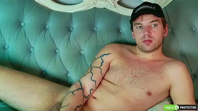 ArthurMeyers Show in webcam