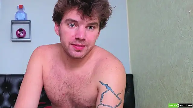 عرض كام ArthurMeyers