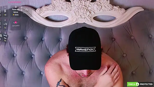 ArthurMeyers Show in webcam