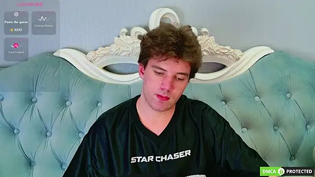 ArthurMeyers Show in webcam