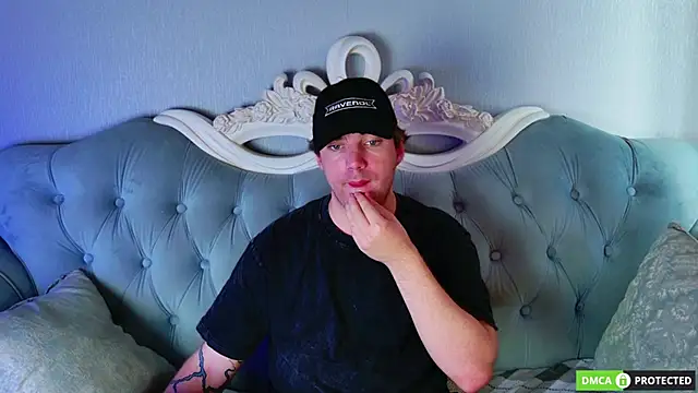 عرض كام ArthurMeyers