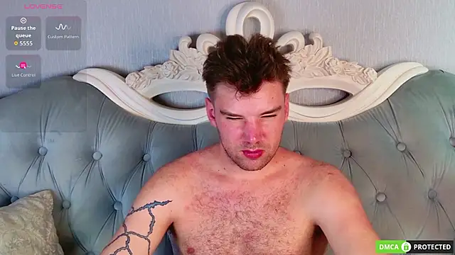 ArthurMeyers Show in webcam