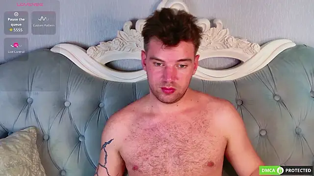ArthurMeyers Show in webcam