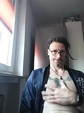 Darkstar4172 Show in webcam
