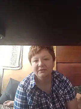 Sala de chat en directo de Tina_Mirabella