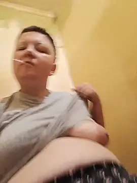 Tina_Mirabella Webcam-Show