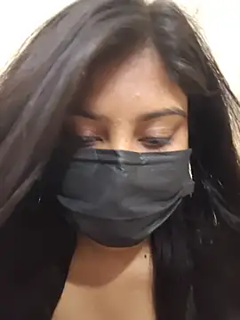 Chatroom XXX en direct de RAGNI-Love