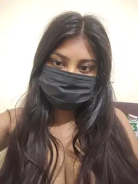Chat XXX en directo de RAGNI-Love