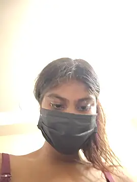 RAGNI-Love Adlı Modelin Canlı XXX Sohbeti
