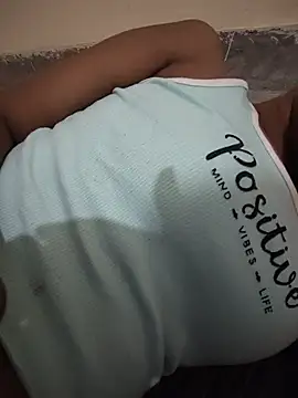 Chat XXX en directo de RAGNI-Love