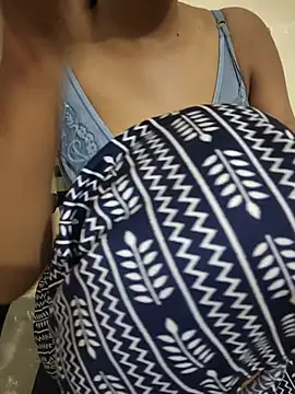 Chat XXX ao vivo de RAGNI-Love