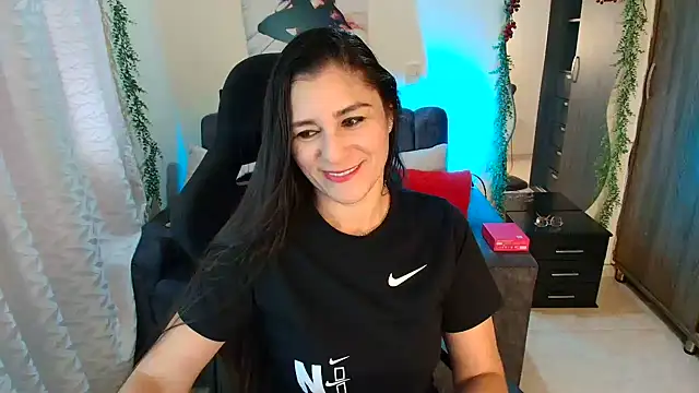 LUCYMILF_SEXY Live XXX-Chat