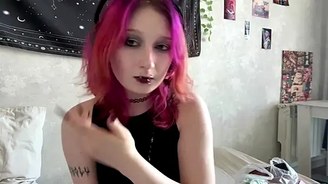 Chat XXX ao vivo de Playful_Vi