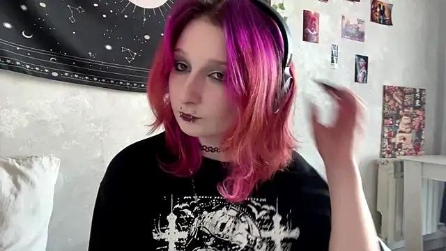 Playful_Vi's Live XXX Chat