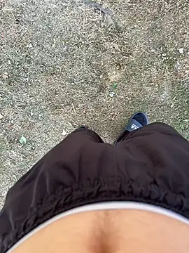 yann16103 Show Webcam