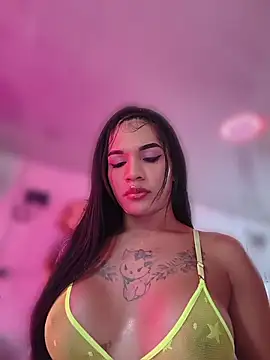 Lukyanova-Gabriela Show in webcam