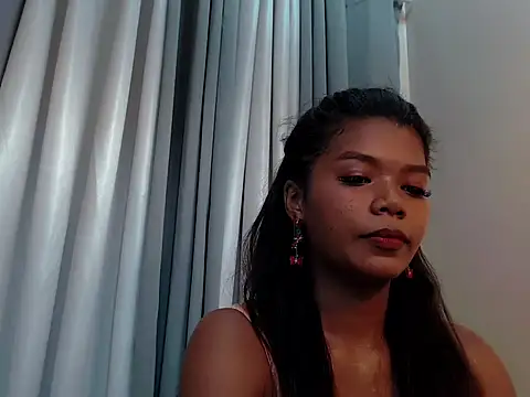 charlene_pretty live XXX chat