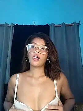 Asian_chicksxx Chat XXX live
