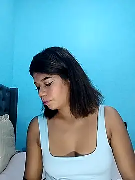 Онлайн чат XXX Asian_chicksxx