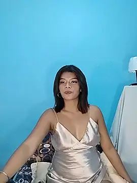 Asian_chicksxx Adlı Modelin Canlı XXX Sohbeti