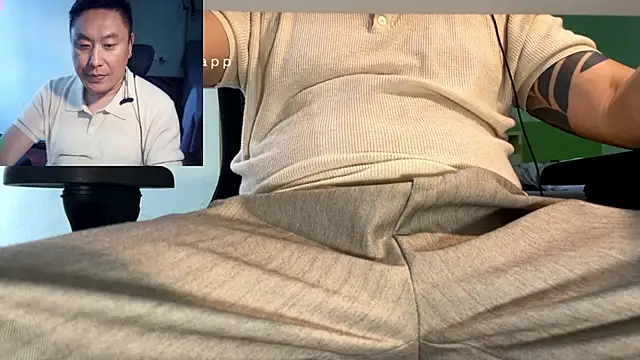 mrcake666 网络视讯表演