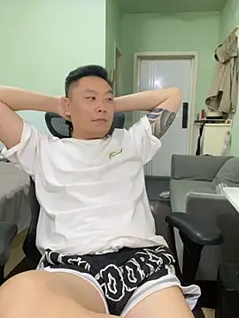 mrcake666 Show Webcam