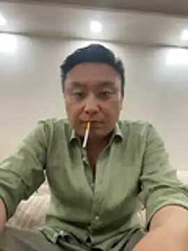 mrcake666 网络视讯表演